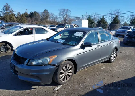 2011 Honda Accord 2.4 Ex-L from USA, damaged, VIN 1HGCP2F81BA104769